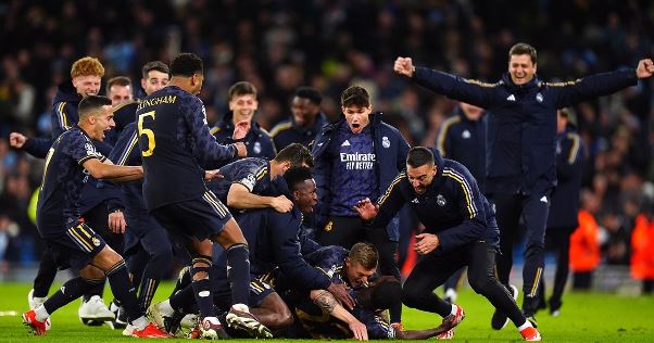 Chiến Thuật Đỉnh Cao: Phân Tích Chuyên Sâu Các Trận Cầu Kinh Điển