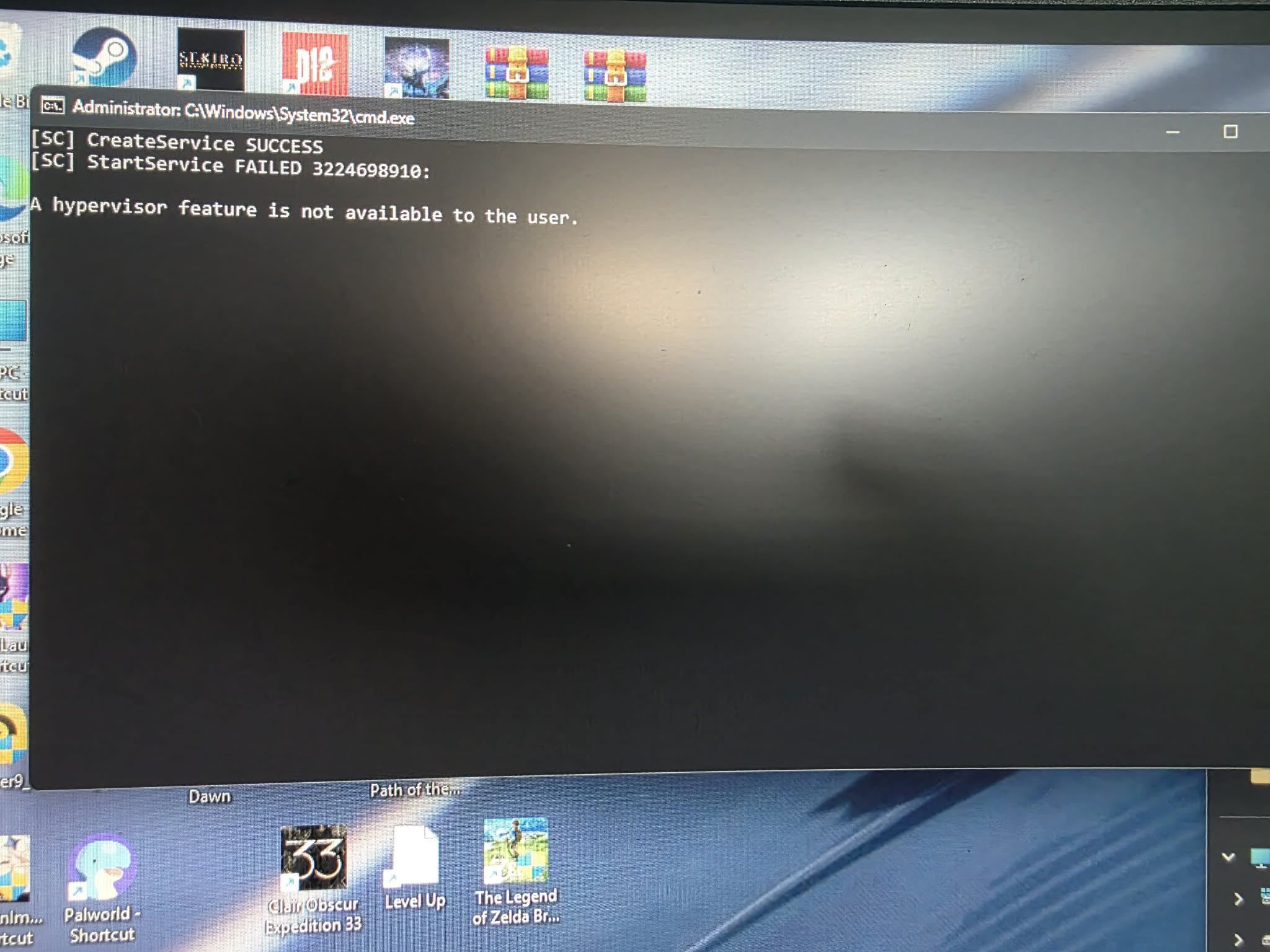 ai bị lỗi này ko chỉ mình cách fix với T^T  "A hypervisor feature is not available to the user"