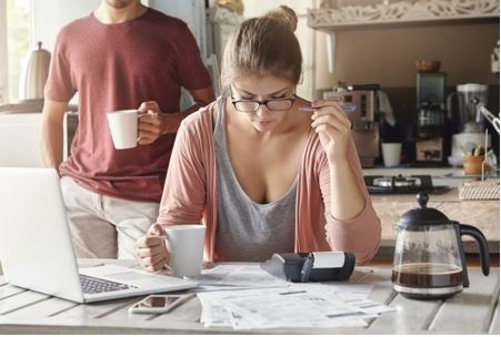 Công nghệ đang thay đổi cách chúng ta tiếp cận dịch vụ tài chính như thế nào?