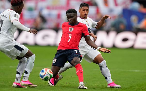 Tackle là gì? Kỹ thuật phòng ngự quan trọng trong bóng đá hiện đại Tackle là gì? Kỹ thuật phòng ngự quan trọng trong bóng đá hiện đại