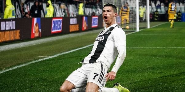 Kèo kick off 7M – Cú chạm bóng đầu tiên mang về tiền thưởng