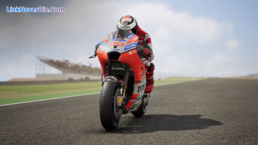 Hình ảnh trong game MotoGP 18 (screenshot)