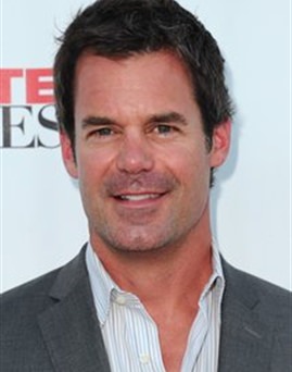 Diễn viên Tuc Watkins