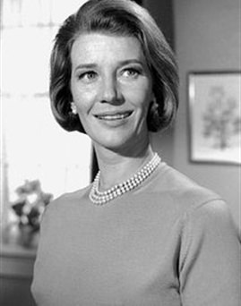 Diễn viên Lois Maxwell