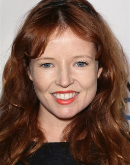 Diễn viên Stef Dawson