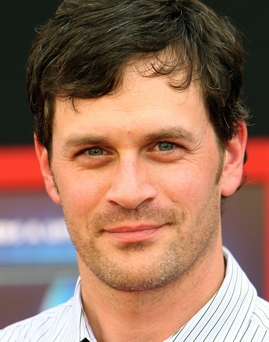 Tom Everett