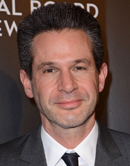 Đạo diễn Simon Kinberg