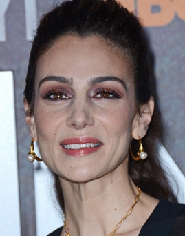 Annie Parisse