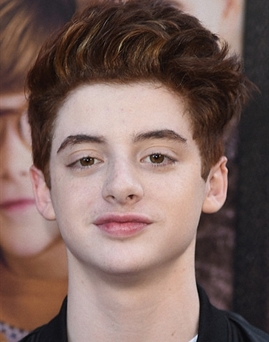 Diễn viên Thomas Barbusca