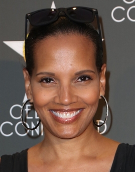 Diễn viên Shari Headley