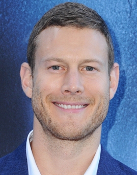 Diễn viên Tom Hopper