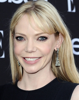 Riki Lindhome