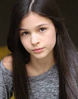 Eliza Faria